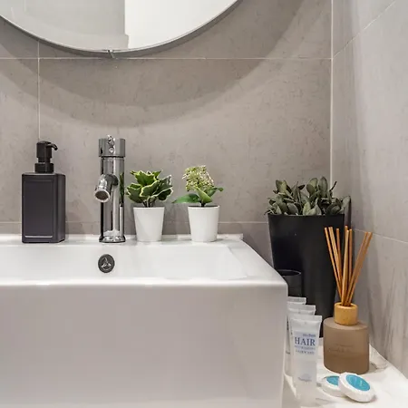 Akicity Campolide Peach * Lissabon