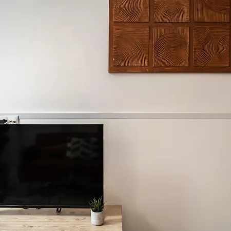 דירה Akicity Campolide Peach *