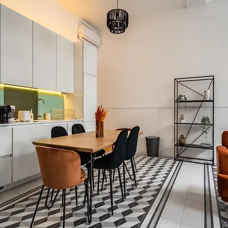 Akicity Campolide Peach דירה ליסבון